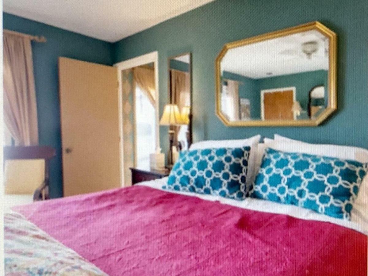Laurel Grove Inn Riva Екстериор снимка